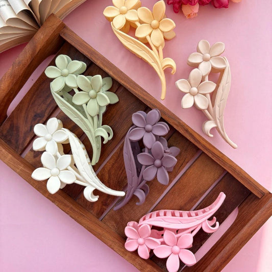 Elegant Floral Hair Clips set of 2  – Where Style Meets Sophistication 🌸"